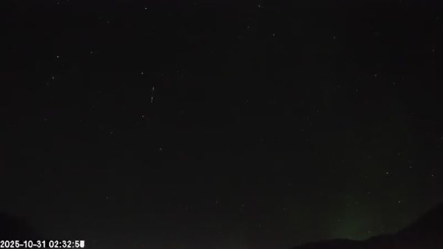 AMS135 meteor
