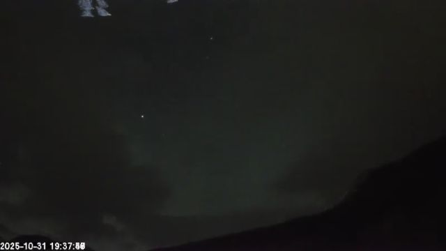 AMS135 meteor
