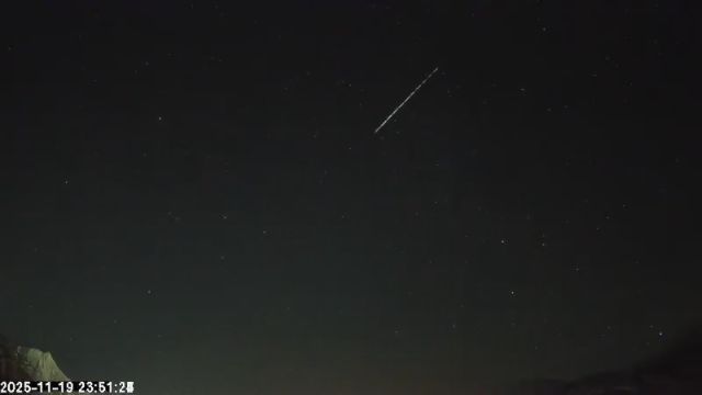 AMS135 meteor