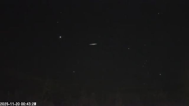 AMS135 meteor