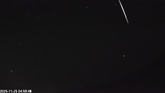 AMS135 meteor