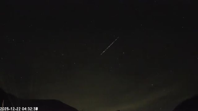 AMS135 meteor