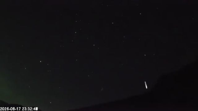 AMS135 meteor