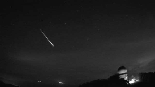 AMS151 meteor