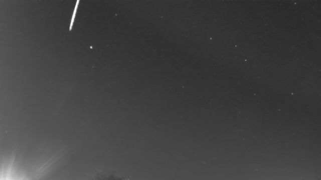 AMS152 meteor