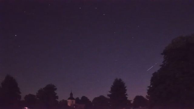 AMS16 meteor