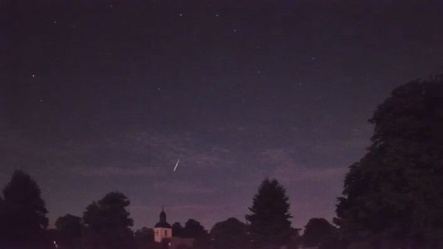 AMS16 meteor