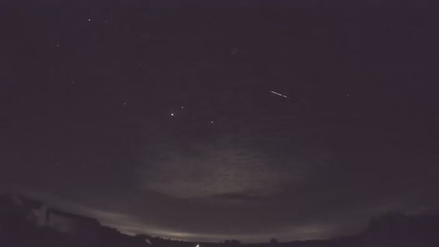 AMS16 meteor