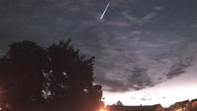 AMS16 meteor