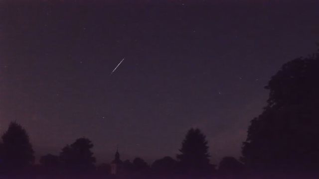 AMS16 meteor