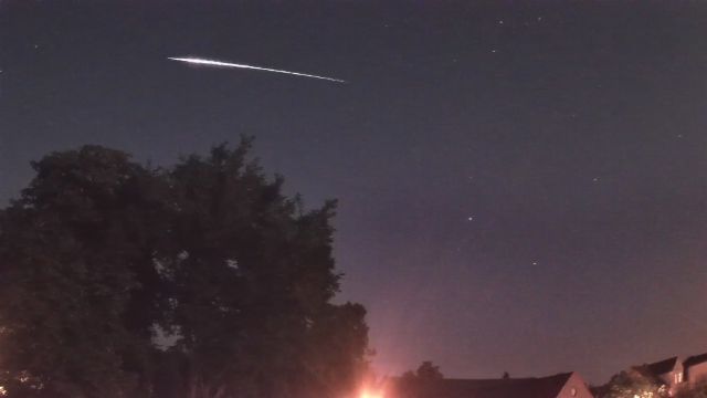 AMS16 meteor