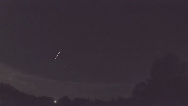 AMS16 meteor
