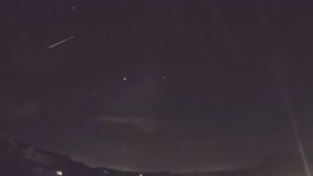 AMS16 meteor