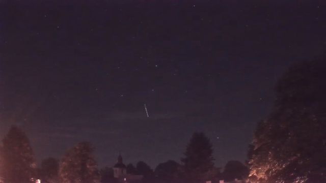 AMS16 meteor