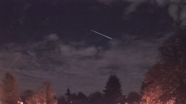 AMS16 meteor