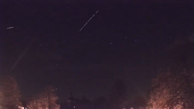 AMS16 meteor
