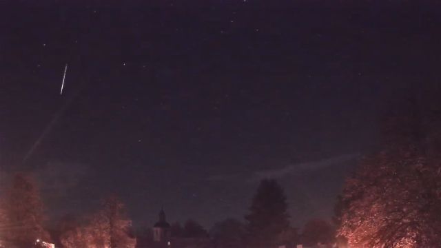 AMS16 meteor