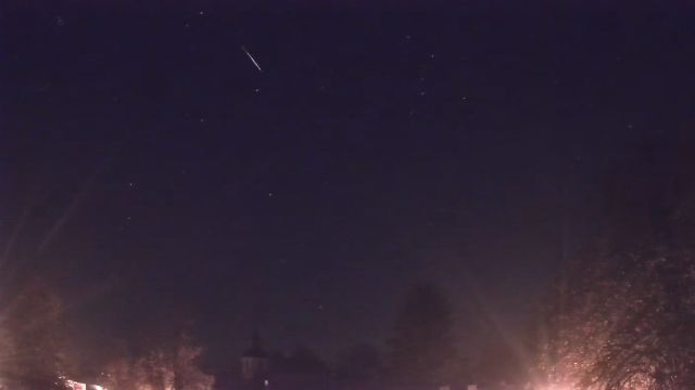 AMS16 meteor