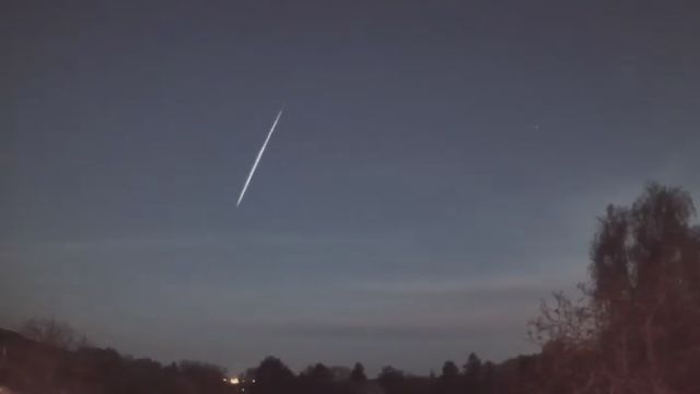 AMS16 meteor