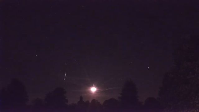 AMS16 meteor