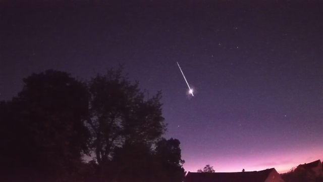AMS16 meteor