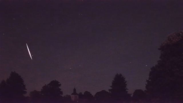 AMS16 meteor