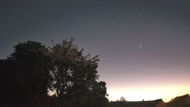 AMS16 meteor