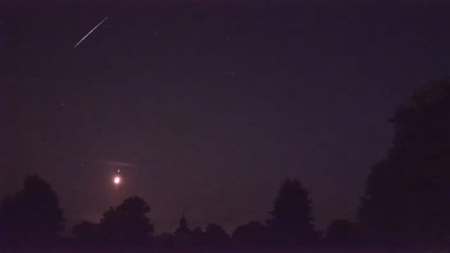 AMS16 meteor