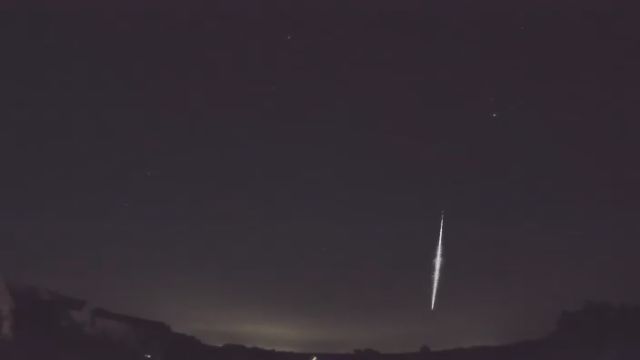 AMS16 meteor