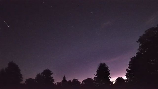 AMS16 meteor
