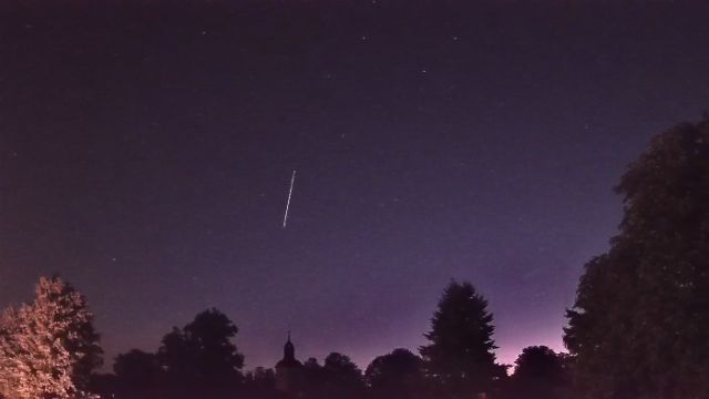 AMS16 meteor
