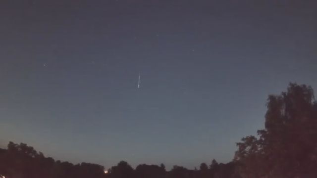 AMS16 meteor