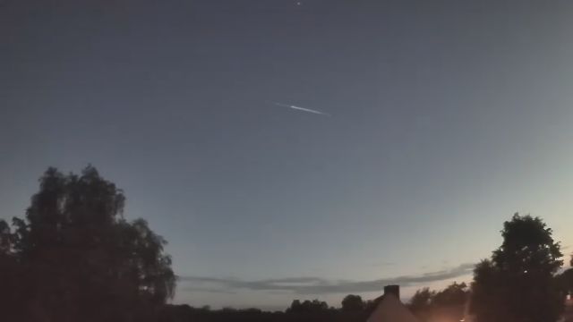 AMS16 meteor
