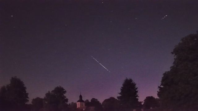 AMS16 meteor