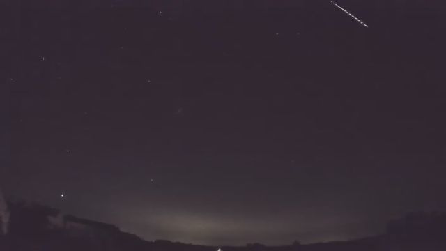 AMS16 meteor