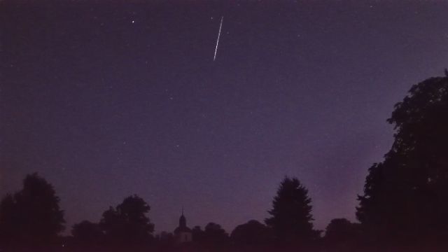 AMS16 meteor