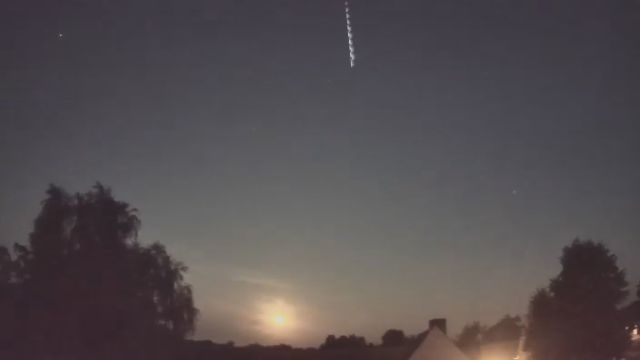 AMS16 meteor