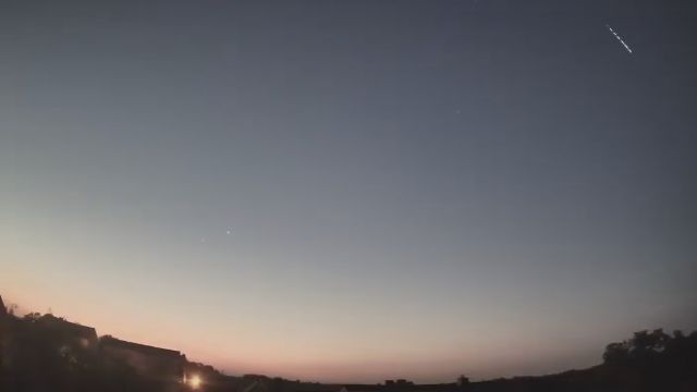 AMS16 meteor
