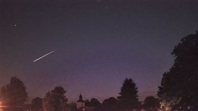 AMS16 meteor