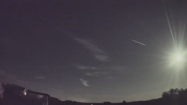 AMS16 meteor