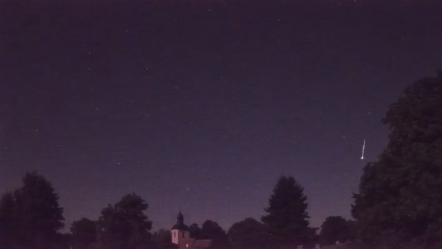AMS16 meteor
