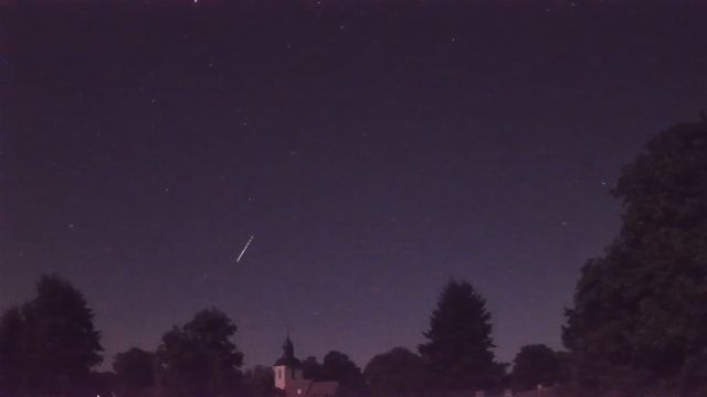 AMS16 meteor