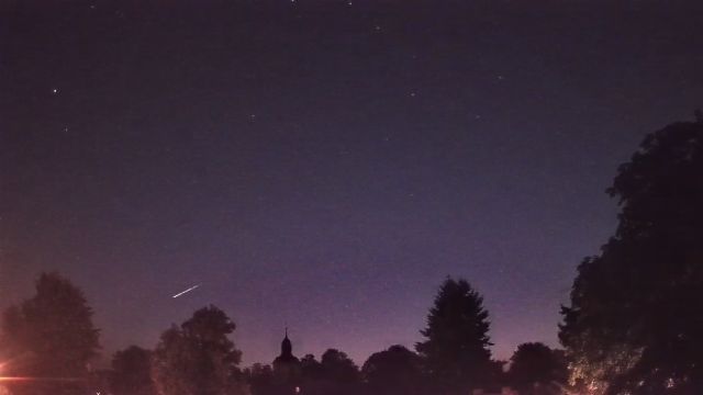 AMS16 meteor