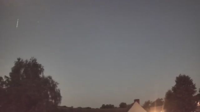 AMS16 meteor