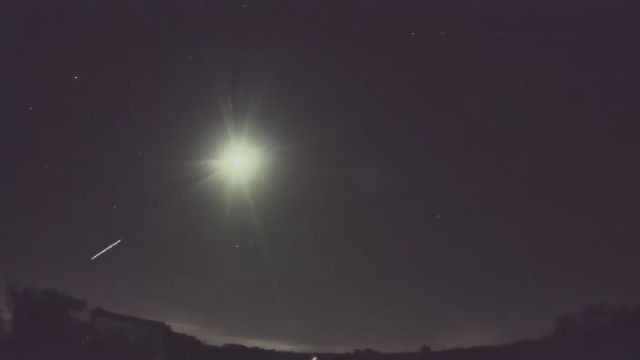 AMS16 meteor