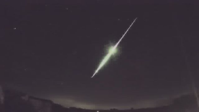 AMS16 meteor