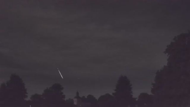 AMS16 meteor
