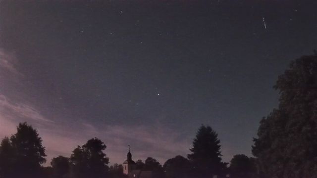 AMS16 meteor
