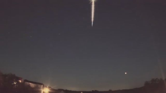 AMS16 meteor