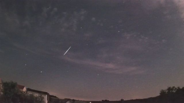 AMS16 meteor